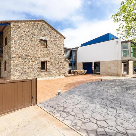 Gran casa rústica en Sigueiro Exterior foto